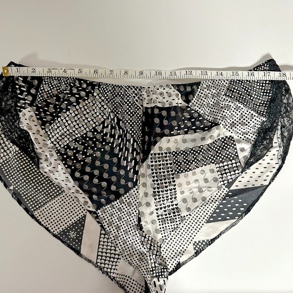 Victoria's Secret Cami Set - Picture 4 of 9